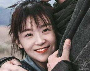 王鹤棣宋伊人最新爆料消息,甜蜜互动引粉丝热议